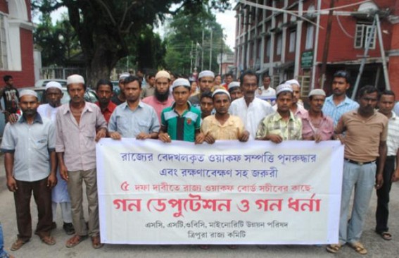 Minority, SC, ST, OBC Development Council submits deputation Minority, SC, ST, OBC Development Council submits deputation